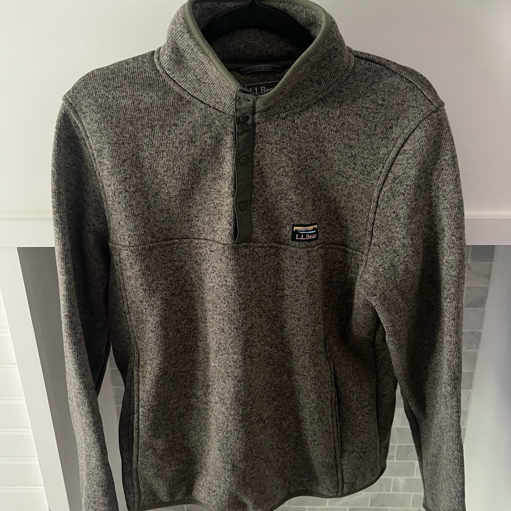 L.L. Bean Men's Quarter snap pullover